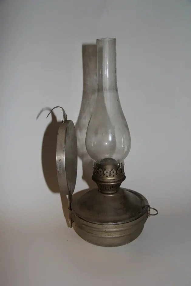 Media for Керосиновая лампа