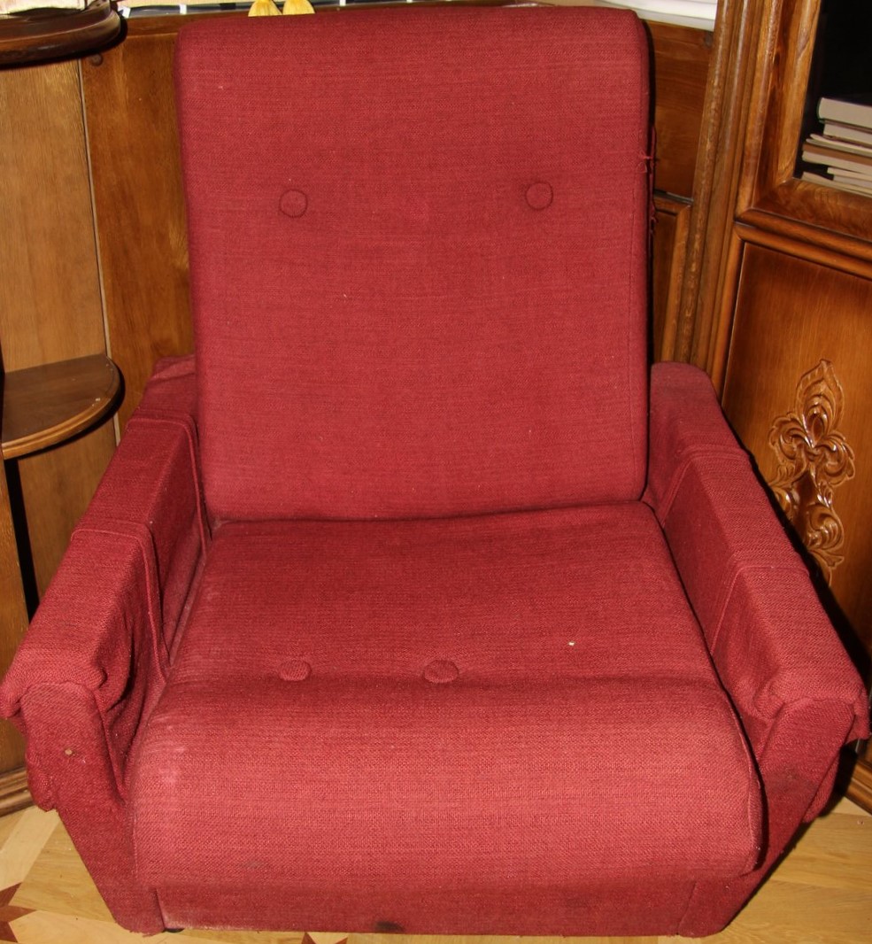 Media for Кресло