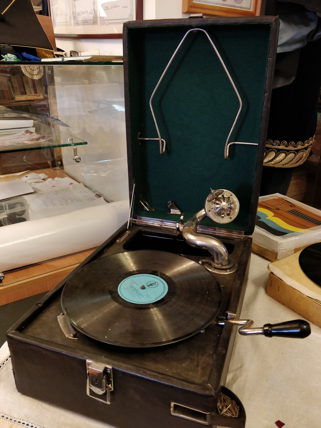 Media for Советский патефон. Московский патефонный завод, СССР