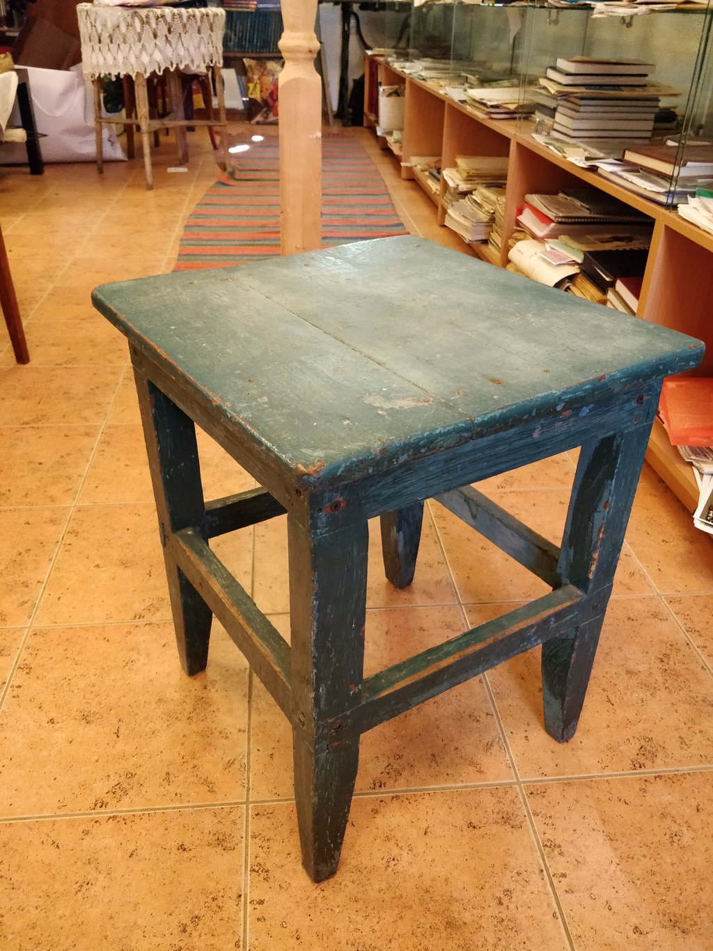 Media for Табуретка