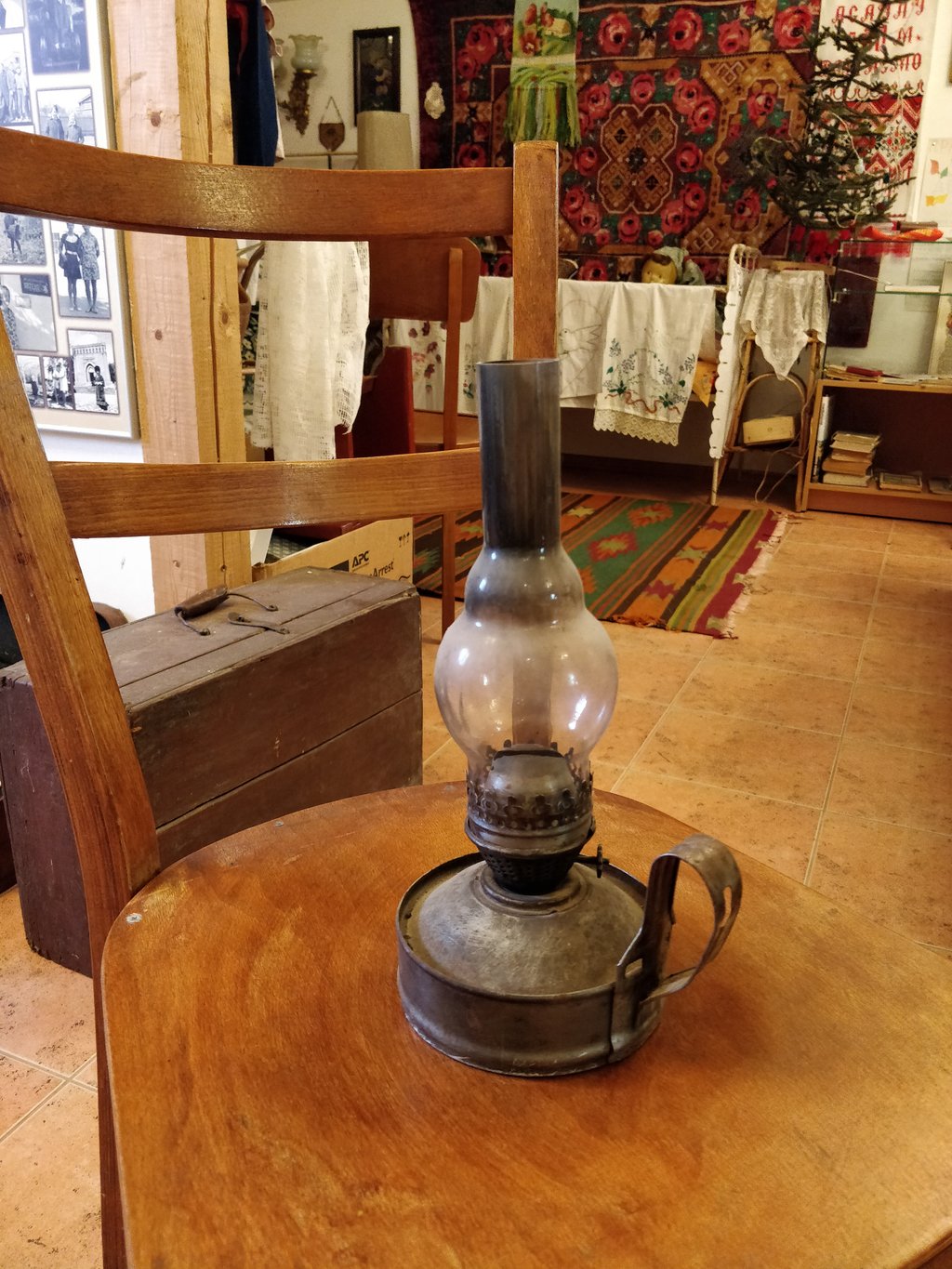 Media for Киросиновая ламапа