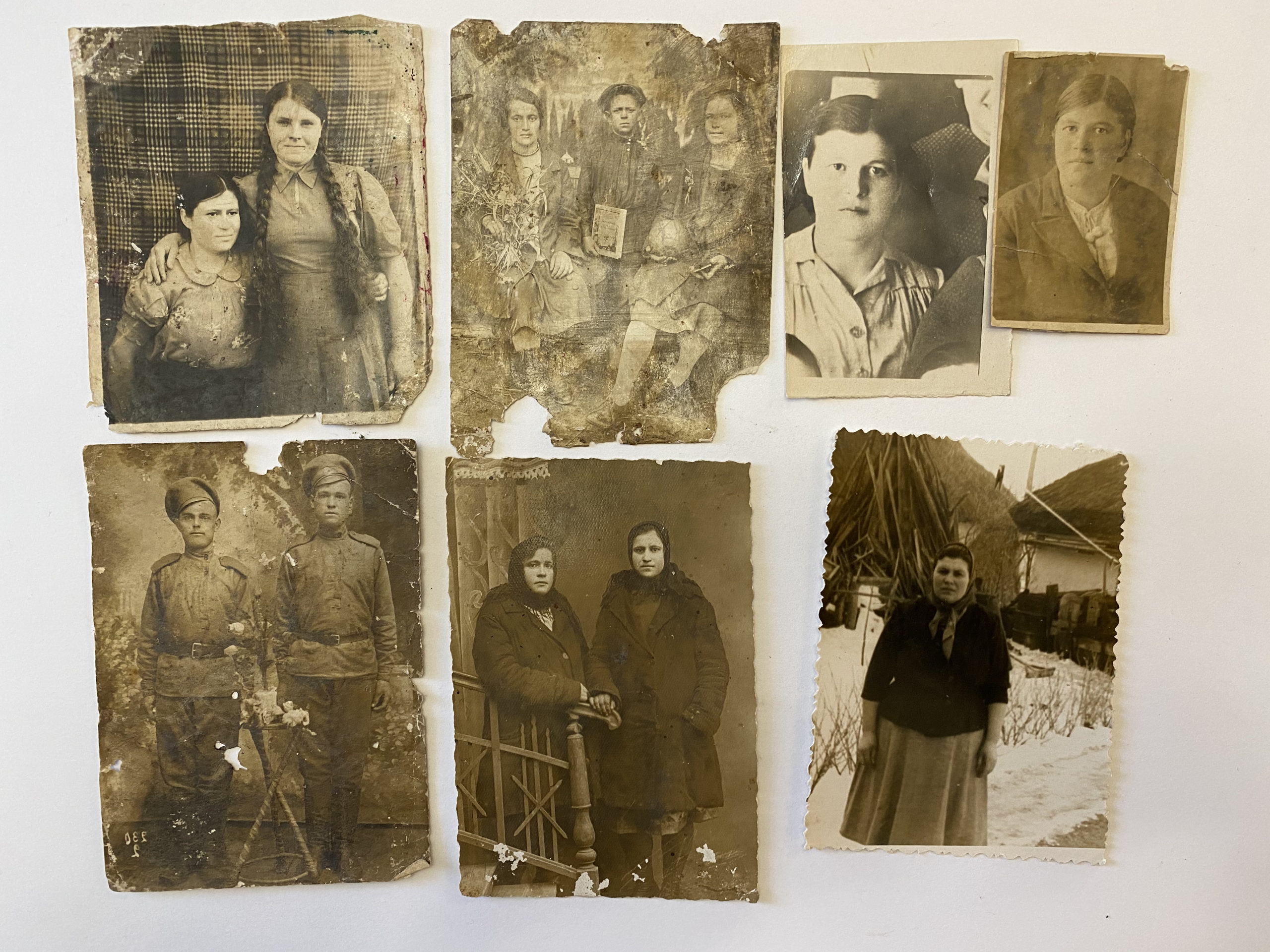 Media for Фрагмент фотоальбома Асаул Марии Алексеевны