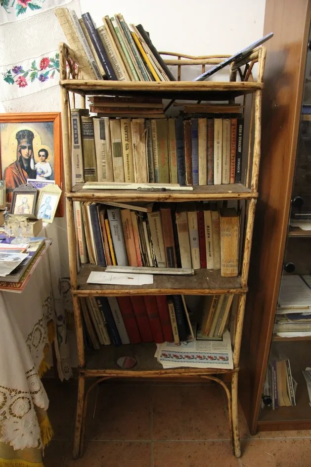 Media for Книжные стеллажи