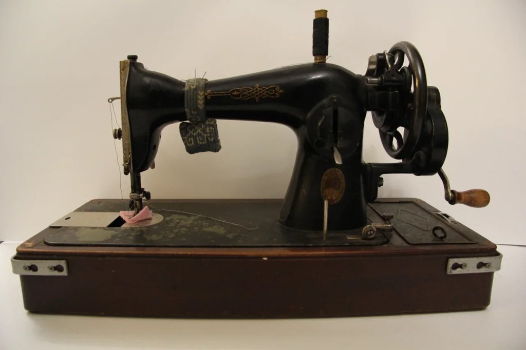 Media for Швейная машинка "Зингер"