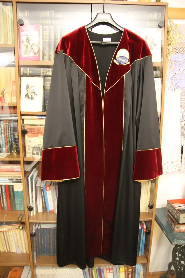 Media for Одежда разных поколений семьи Асаул