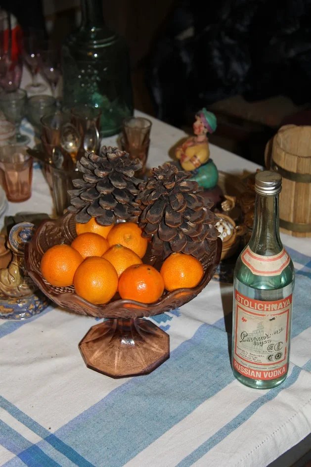 Media for Советский стол