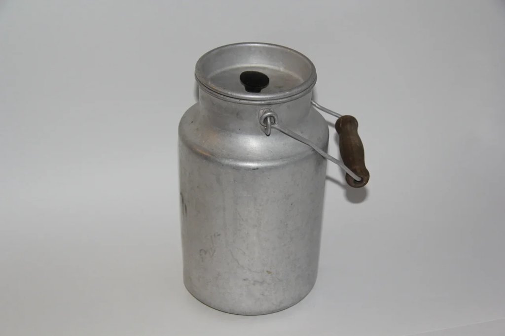 Media for Бидон для молока