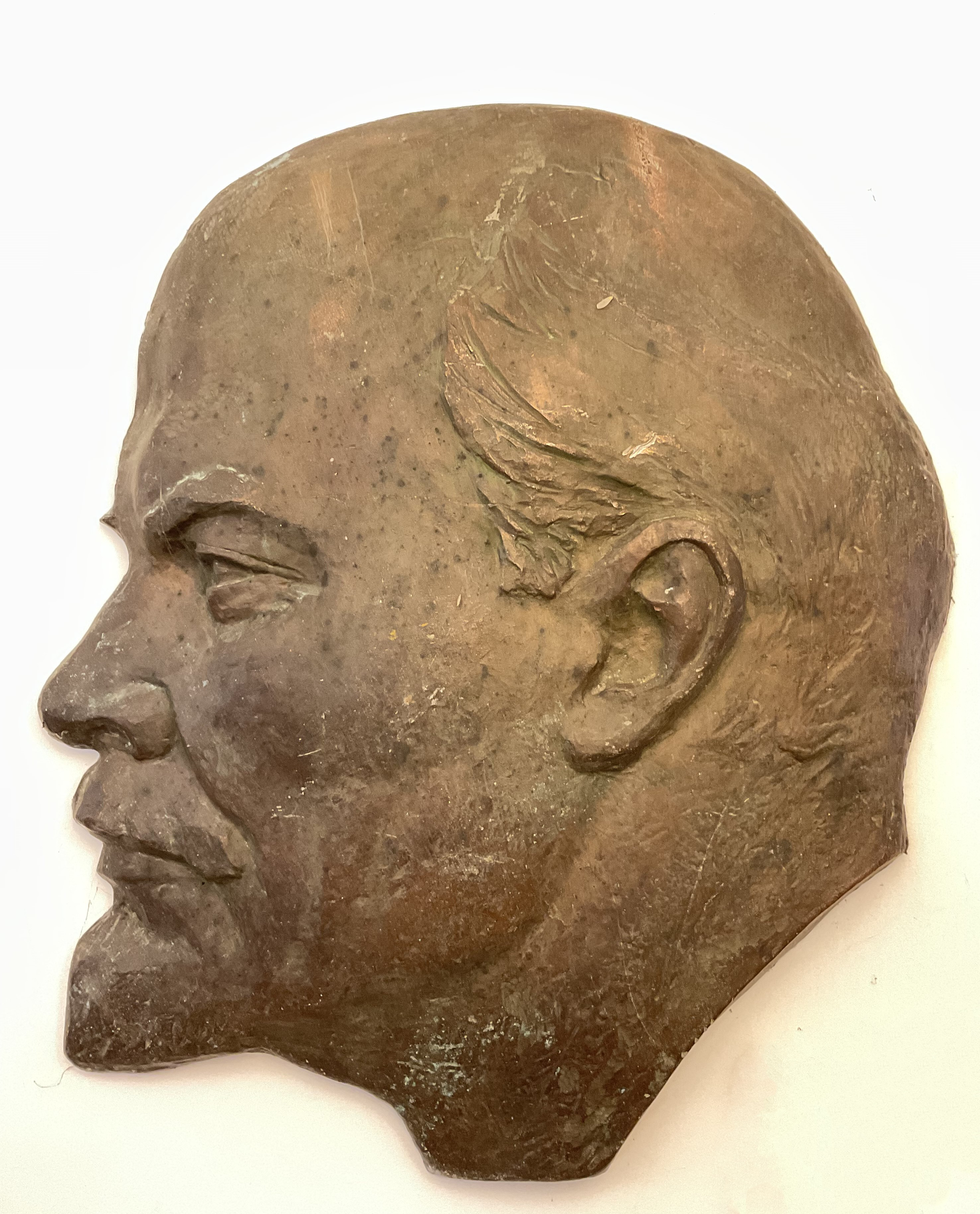 Media for Латунная голова В. И. Ленина в профиль